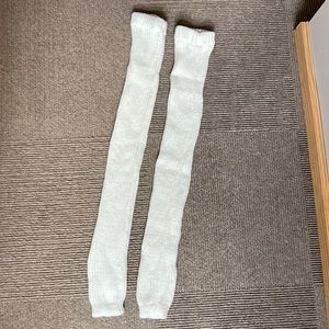 Leotruny Women’s Winter Thick Knit Extra Long Thigh High Leg Warmers